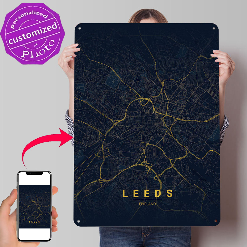 Poster artistico con mappa di  - Retro Gaming Leeds recensione e prezzo